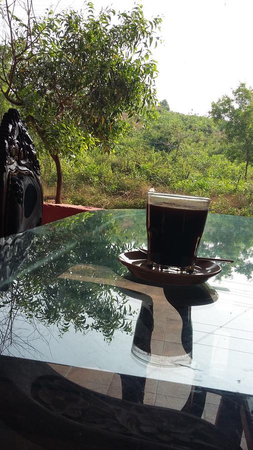 Hôtel Hari Om à Gokarna  Extérieur photo