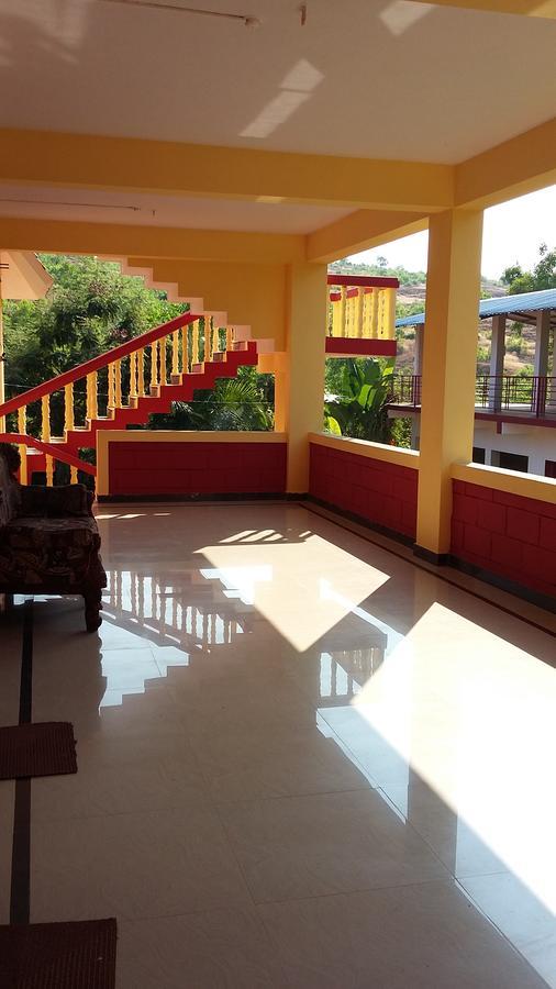 Hôtel Hari Om à Gokarna  Extérieur photo