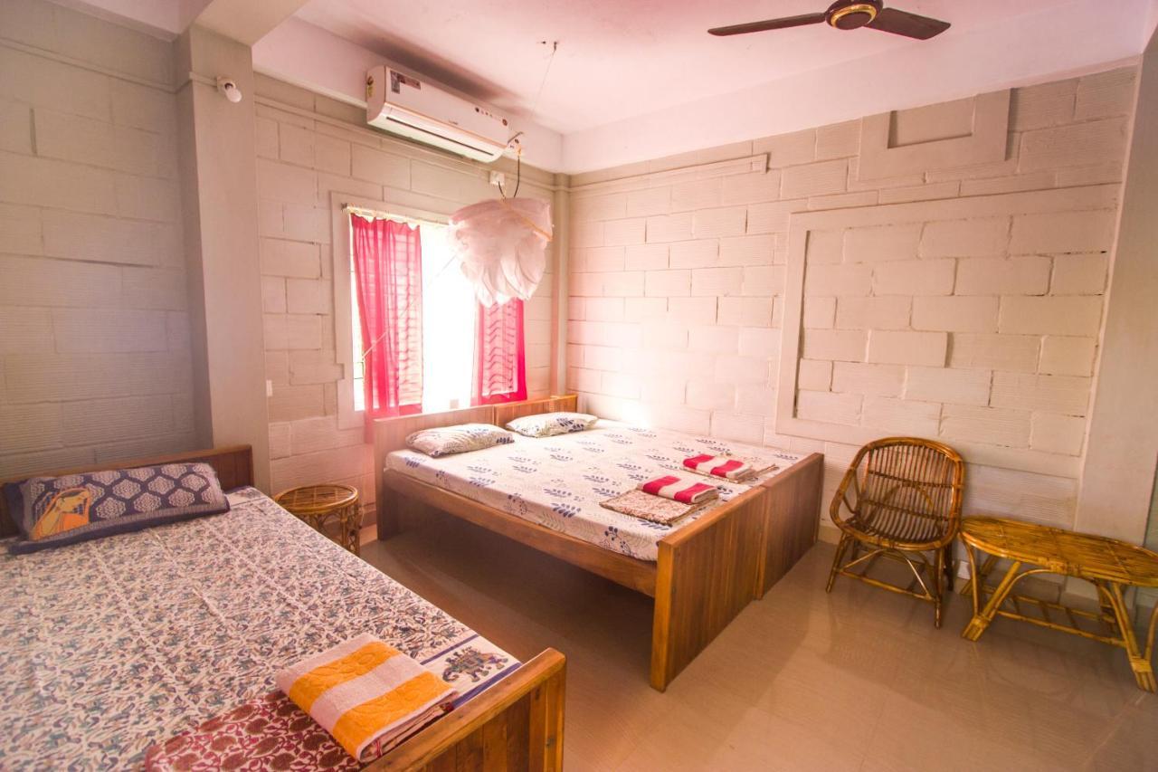 Hôtel Hari Om à Gokarna  Extérieur photo