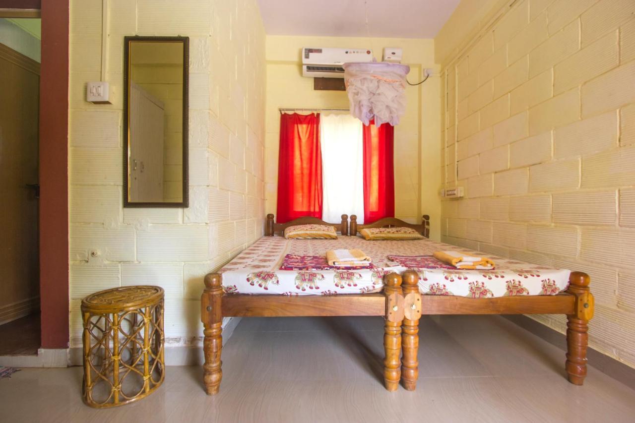 Hôtel Hari Om à Gokarna  Extérieur photo